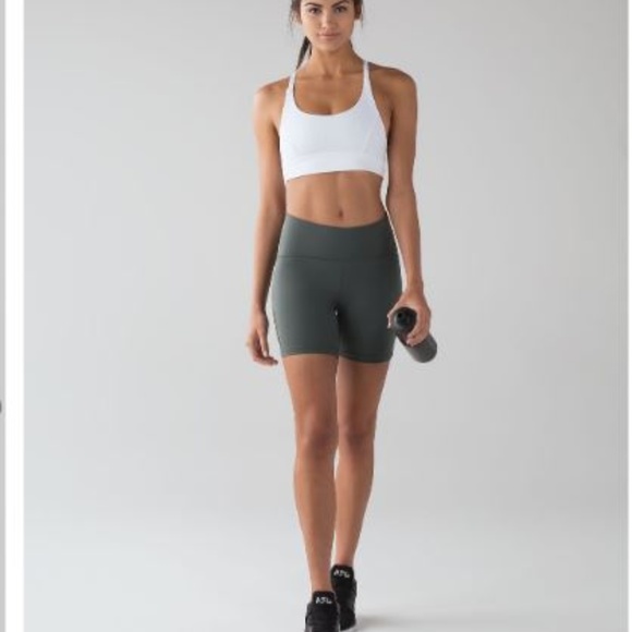 Lululemon Train Times Short (6") Sz 4 Sage *NWOT* - Picture 4 of 7